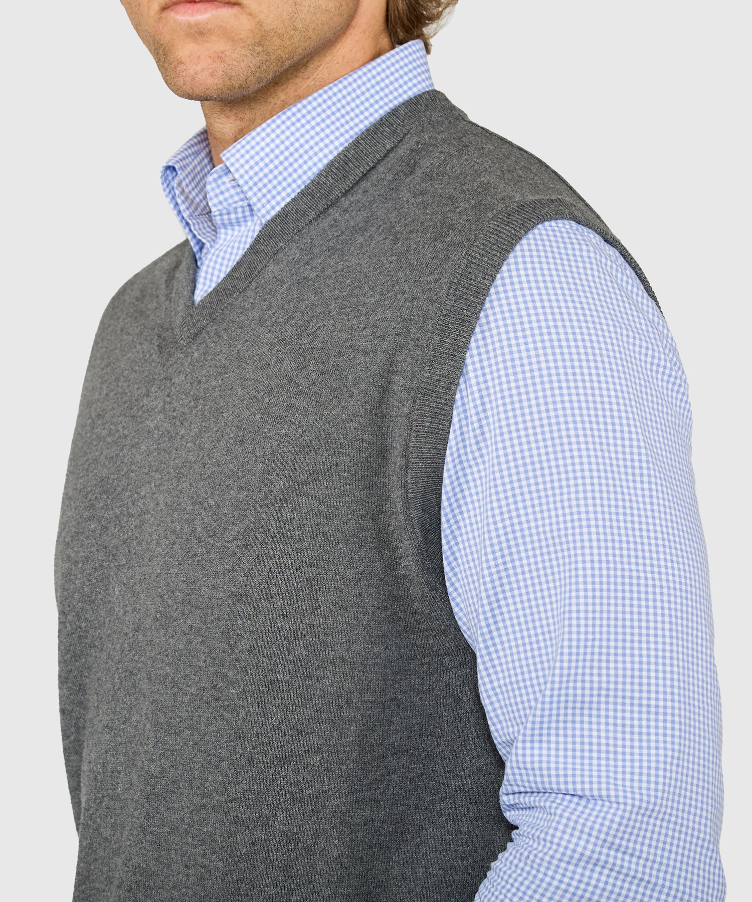 Westport Lifestyle Classic Cotton Cashmere V-Neck Vest - Image 4