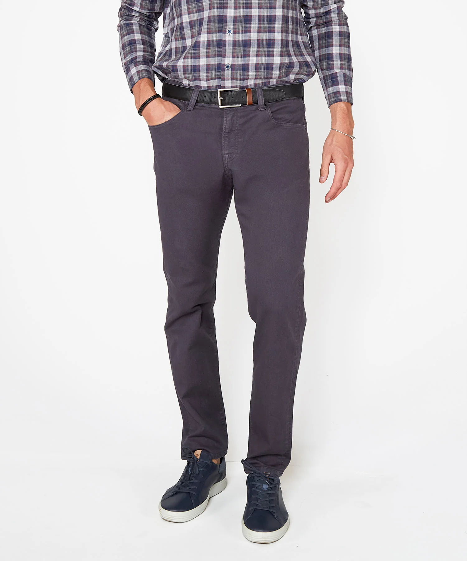 Westport Black Old Dyed Stretch Denim - Image 17