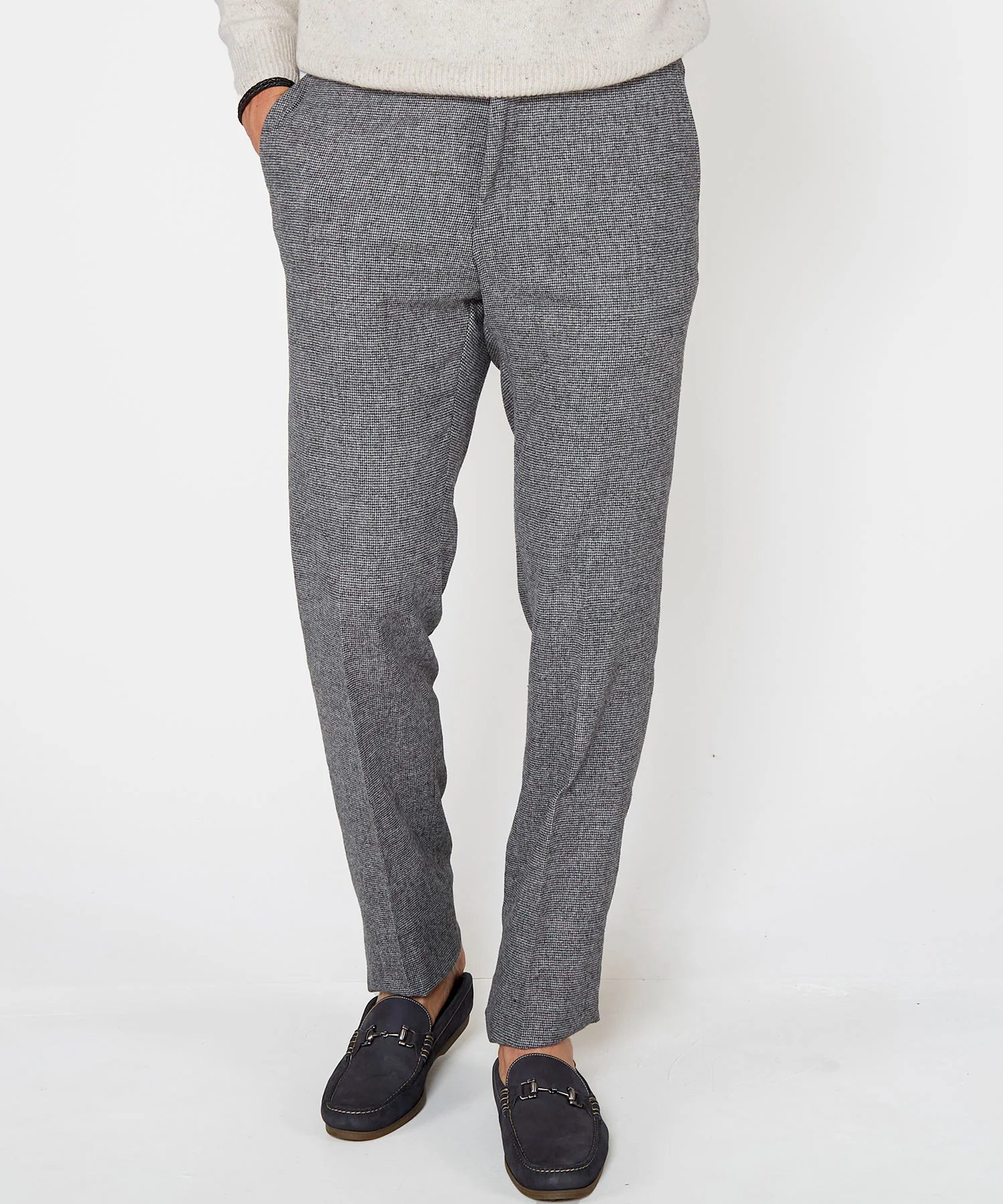 Westport Black Flat Front Houndstooth Pant - Image 4