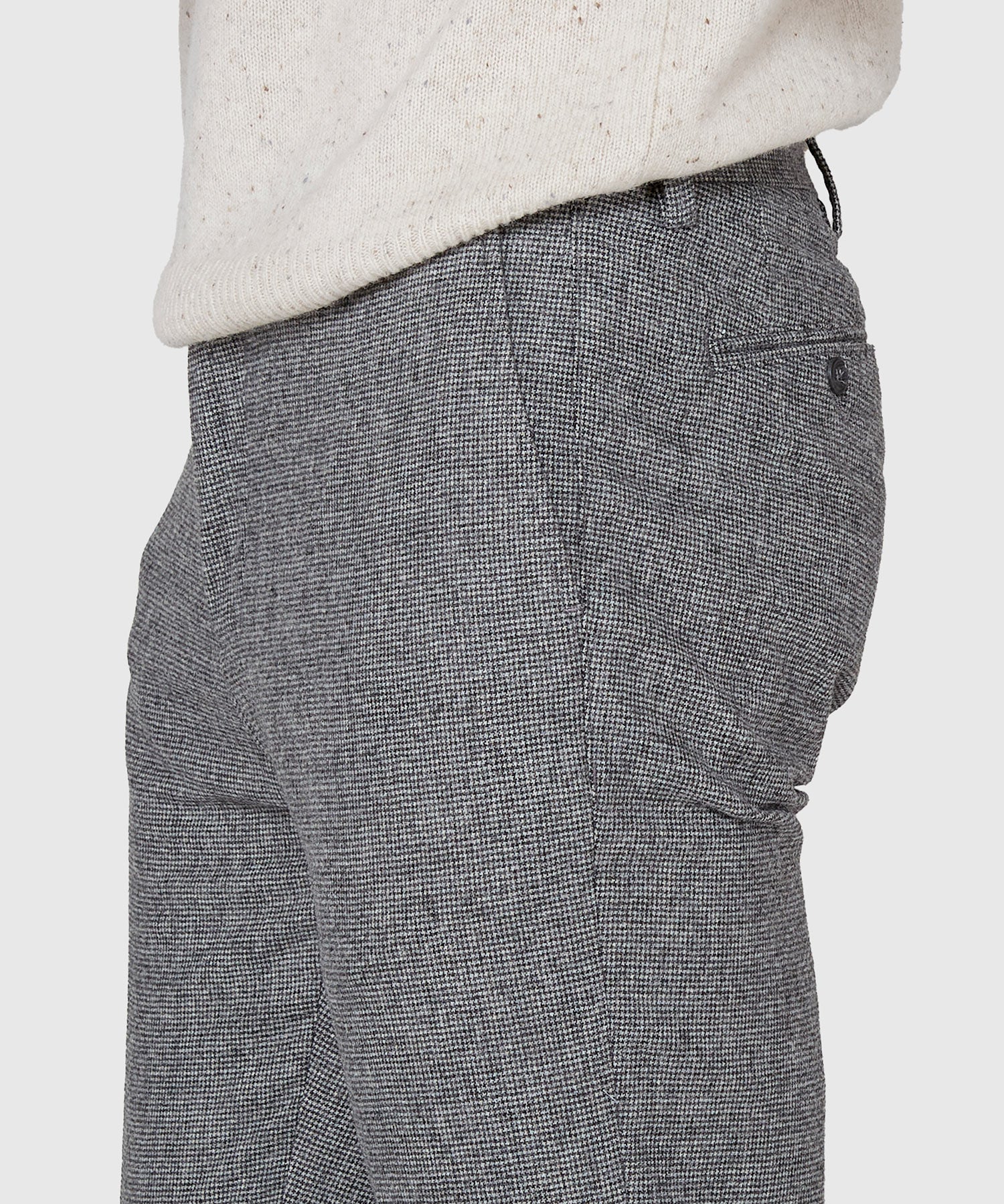 Westport Black Flat Front Houndstooth Pant - Image 6