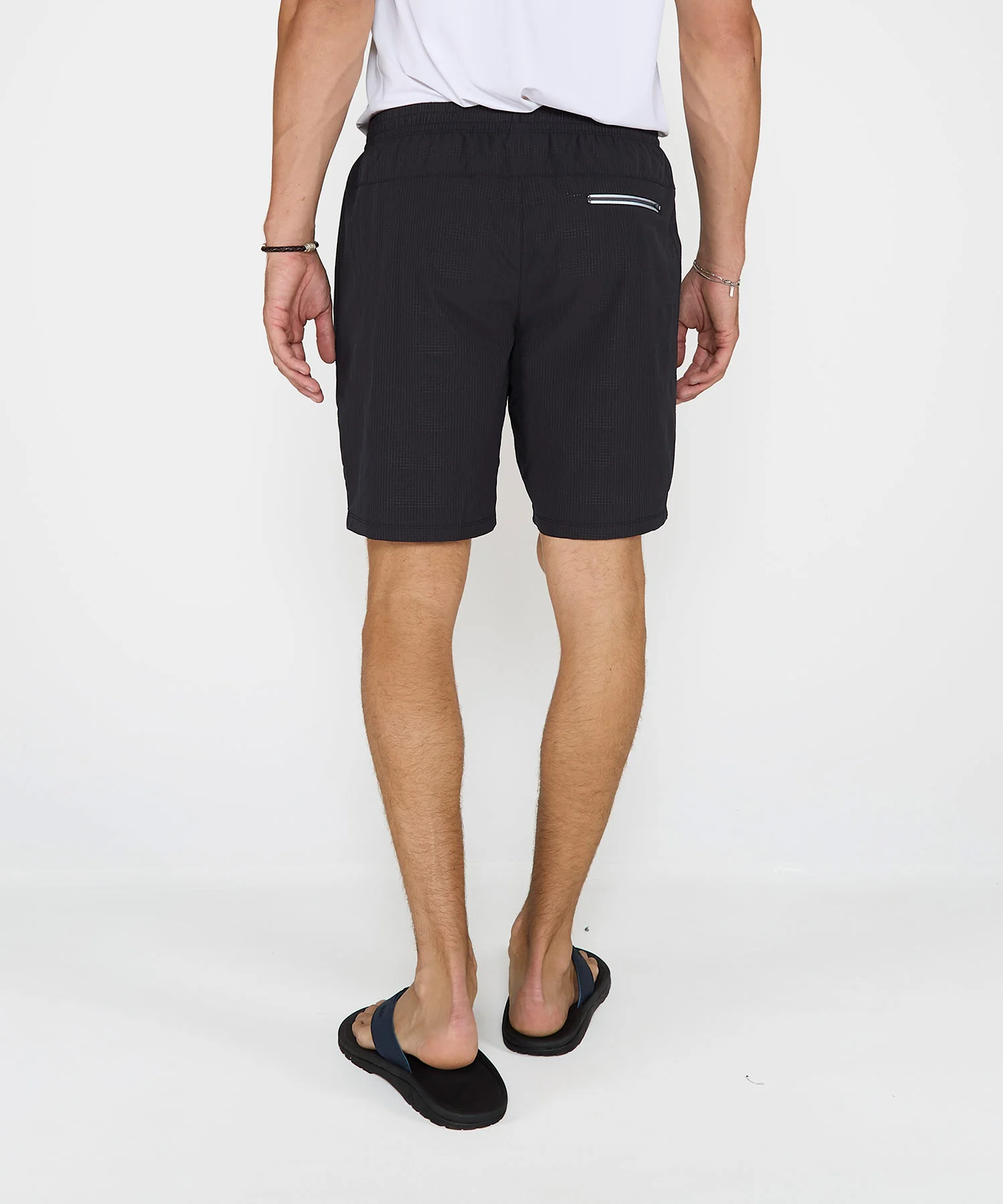 Tommy Bahama Huntington Bay Hybrid Short - Image 13