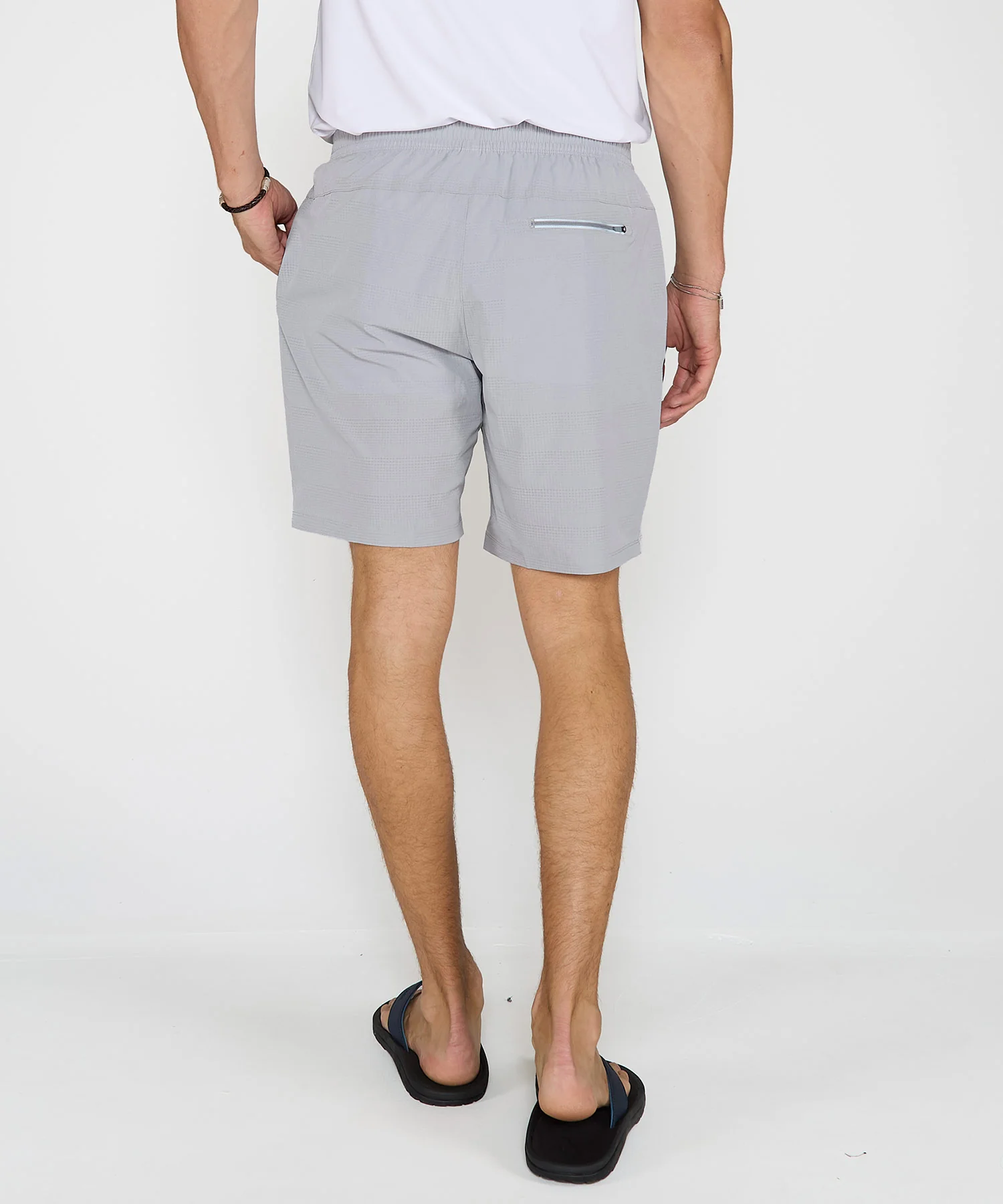 Tommy Bahama Huntington Bay Hybrid Short - Image 8